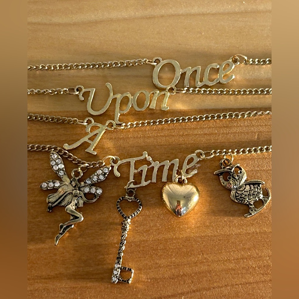 🧚‍♀️RARE Betsey Johnson "Once Upon a Time" Fairy Tale Charm Necklace ✨🧚Fairycore